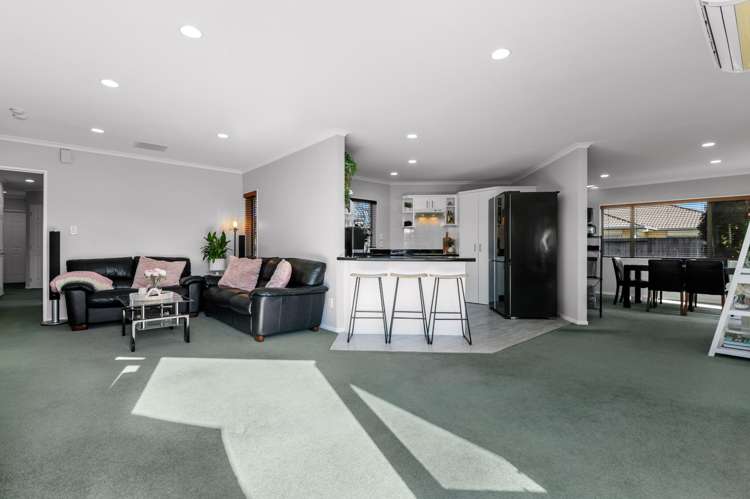 8 Elmbridge Place Owhata_2