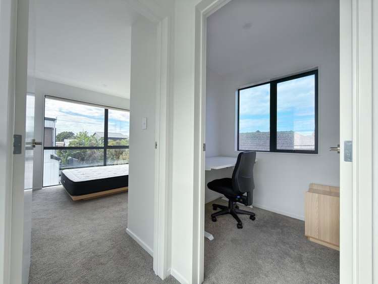 1/113 Flanshaw Road Te Atatu South_7