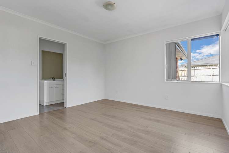 5 Caldecote Place Flat Bush_2