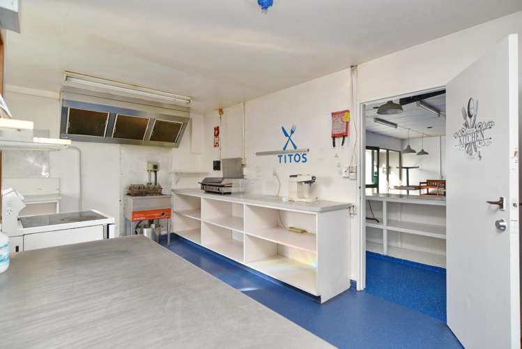 A/10 Sheffield Crescent Burnside_24