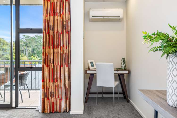 C 11/28 The Avenue Albany_6