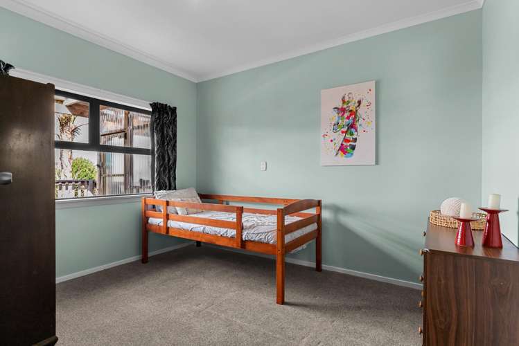 8 Montaine Place Maungaturoto_10