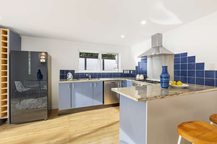 25 Marsh Avenue Forrest Hill_9