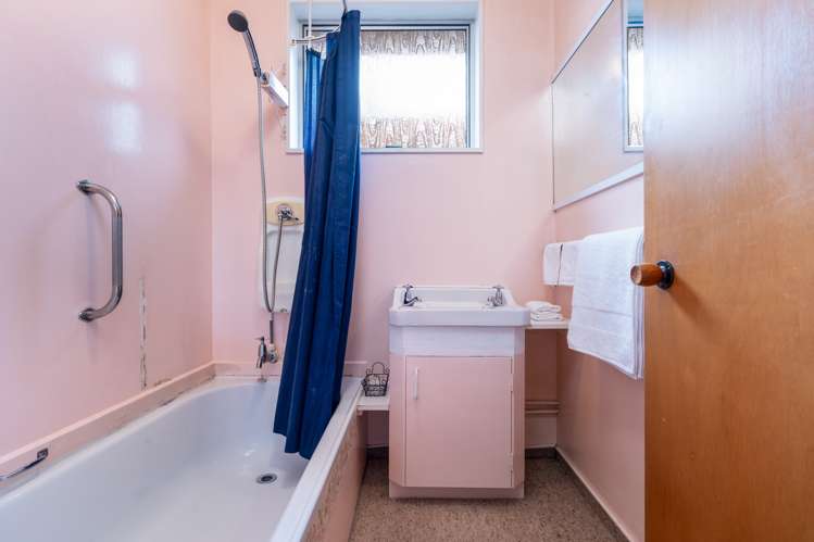 32d Rutherford Street Caversham_11