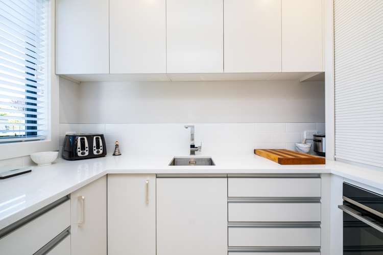 1a Selwyn Road Havelock North_12