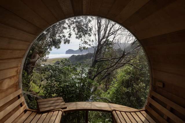 21 & 21a Beach Valley Road Piha_4