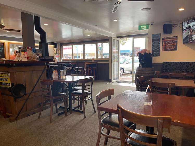 27 High Street Picton_10