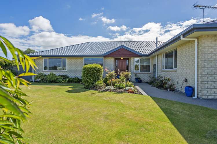 4 Devon Crescent Darfield_23