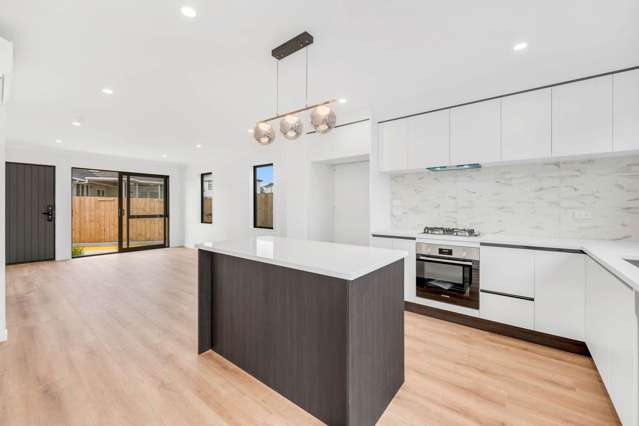 658B & C Te Atatu Road Te Atatu Peninsula_3