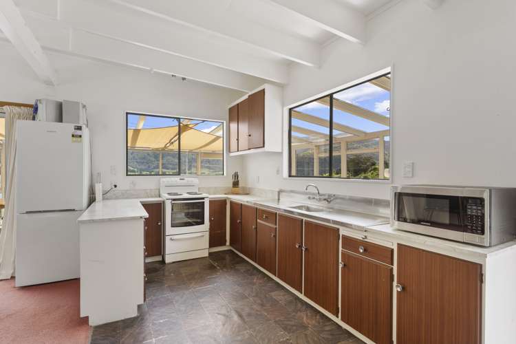 3 Sandy Bay Road Kenepuru Sound_11