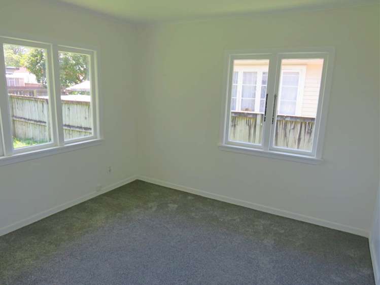 84 Browns Road Manurewa_6