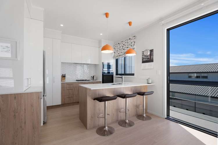 8c Lyndhurst Street Wai O Taiki Bay_10