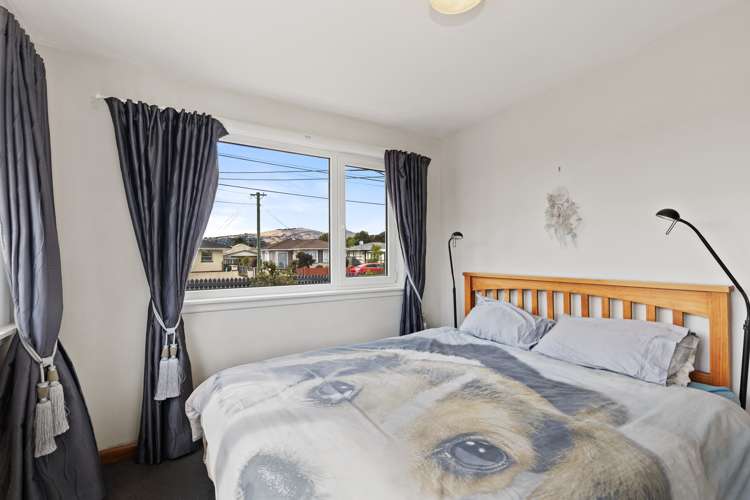 71 Hargood Street Woolston_9