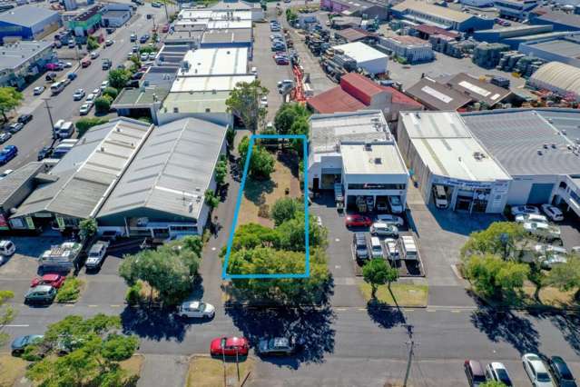 37 Olive Road Penrose_1