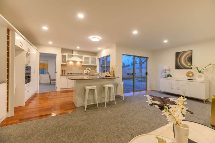 102 Redcastle Drive East Tamaki_7