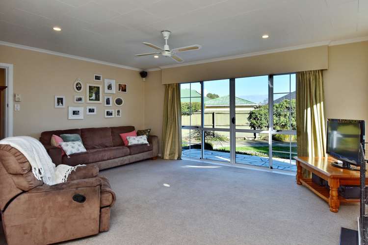 8 Roberta Drive Somerfield_3