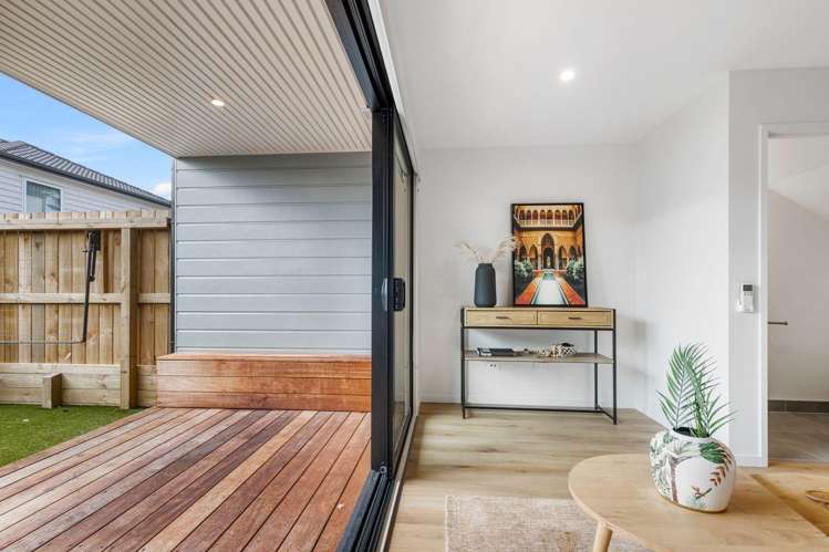 4/21 Divich Avenue Te Atatu South_11