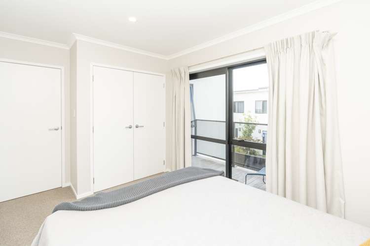 8/13 Beale Street Hamilton East_16