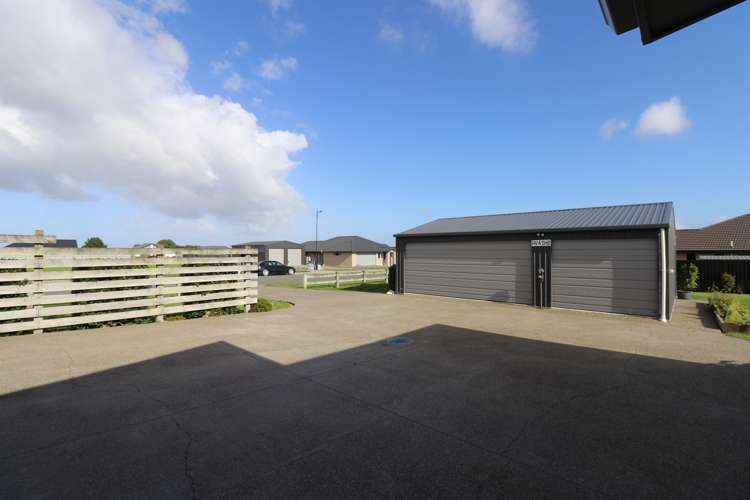 21 Sunrise Drive Seaward Bush_42