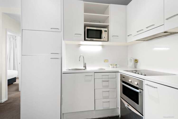 32h/16 Gore Street Auckland Central_5