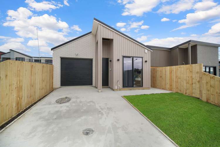 73 Puwha Street Massey_13