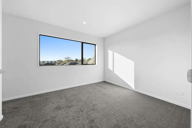 62c Kings Road Panmure_6