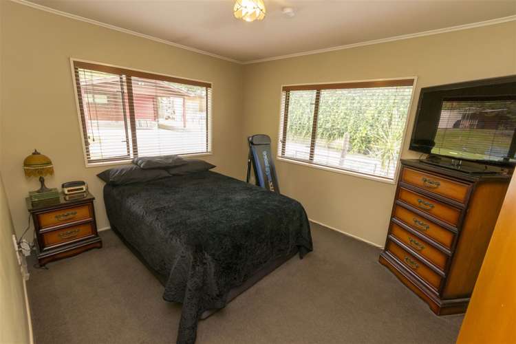 17 Queens Avenue Waikuku Beach_9