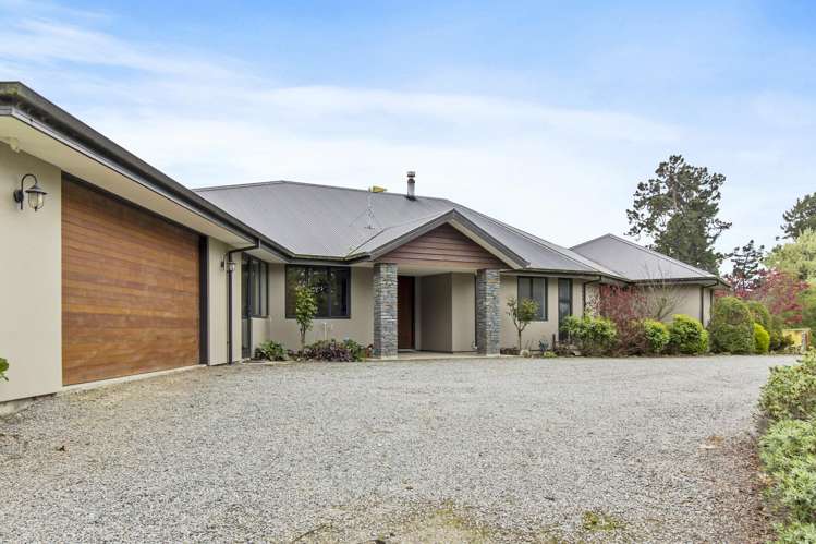 1201 Pareora River Road Maungati_2