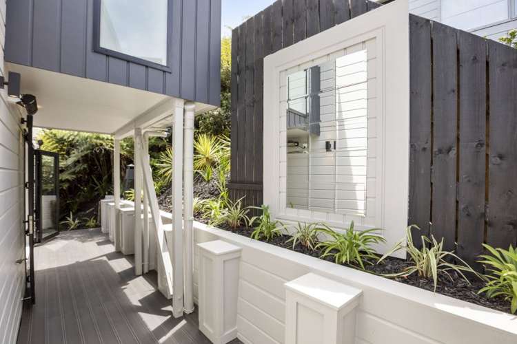 5b Reynolds Place Torbay_9