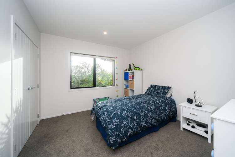 7 Mahi Grove Feilding_14
