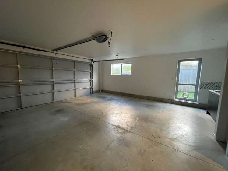 18 Laurie Street Red Beach_15