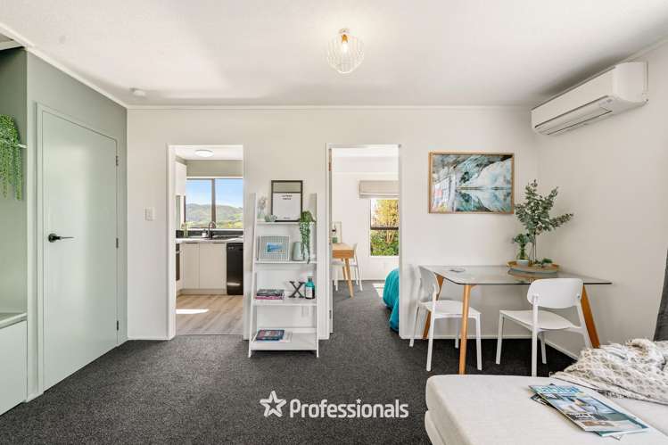 25a Outram Grove Kelson_9