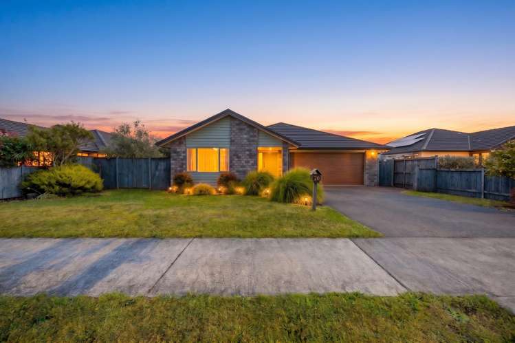20 Sir Lincoln Drive_3
