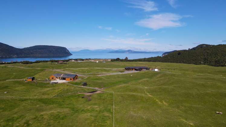 18 Kahikatea Drive Kinloch_24