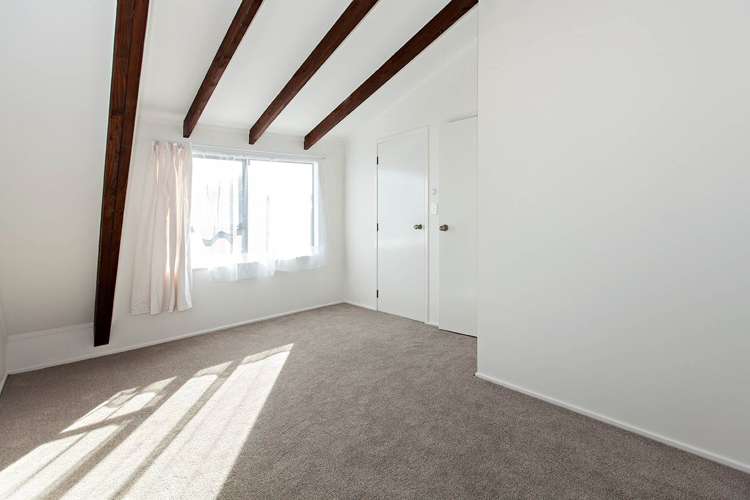 8/4 Taylor Street Blockhouse Bay_8