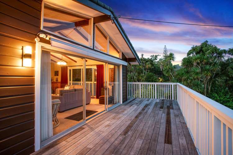 211 Woodlands Park Road Titirangi_21