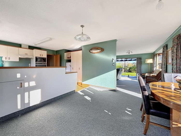 66 Whiterocks Road Deborah_13