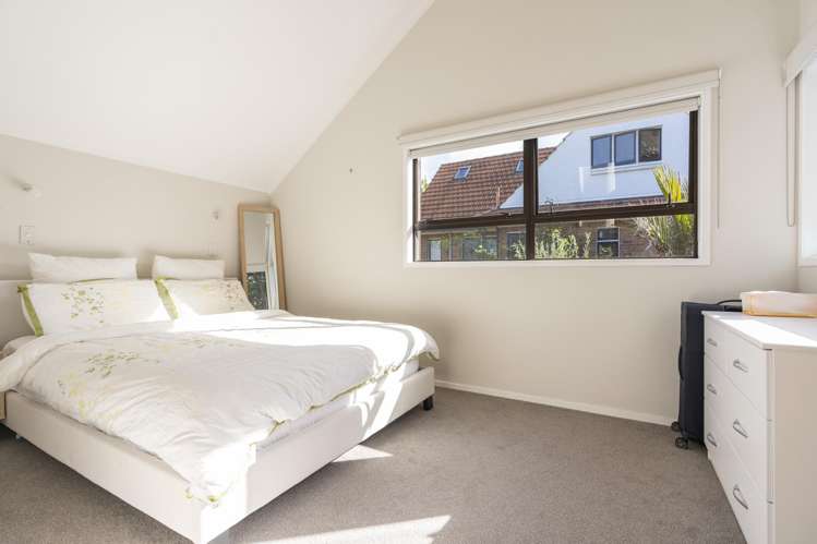 10 Rurumoki Street Regent_9