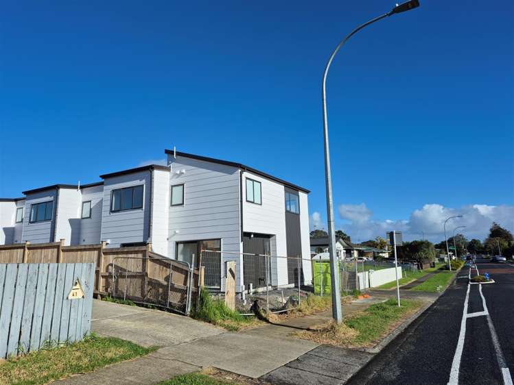 43 Friesian Drive_4