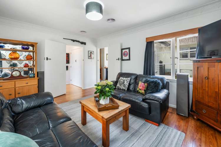 51 High Street Glenholme_12