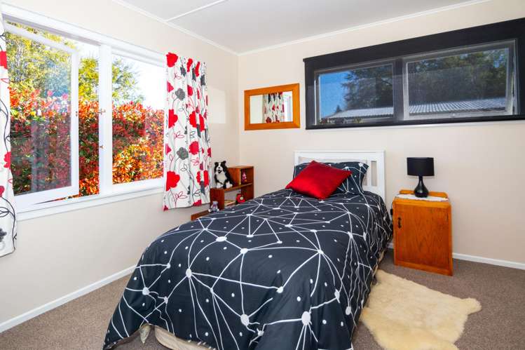 71 Main North Road Geraldine_13