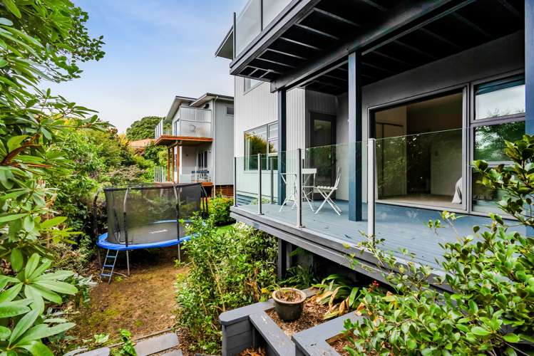 18b Dorset Avenue Westown_32