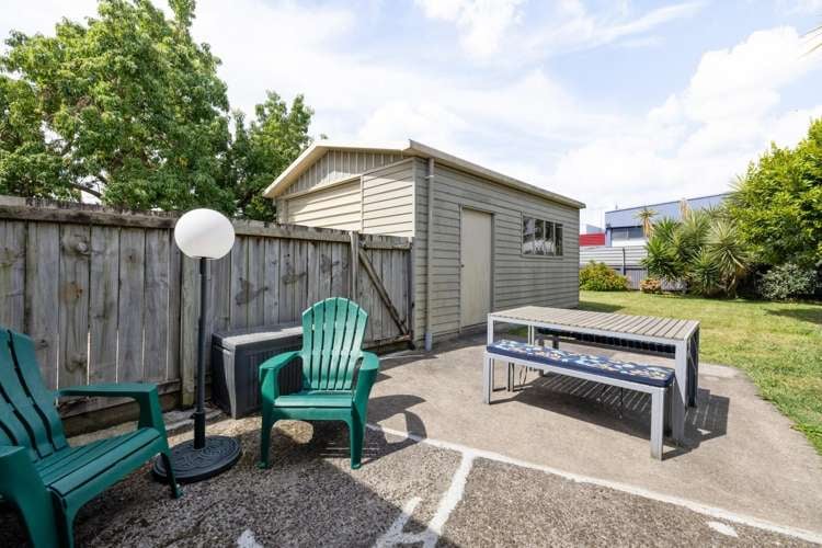 31 Rifle Range Road Dinsdale_16