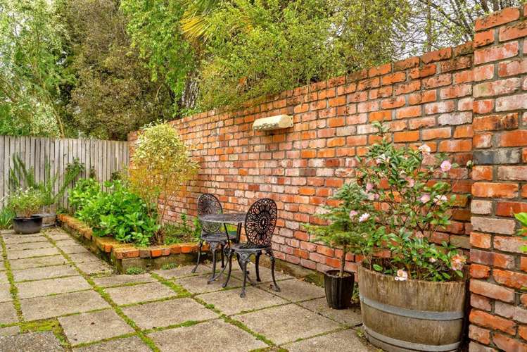 183A High Street Carterton_5