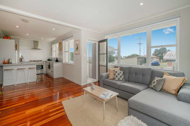 1 The Crescent Waihi Beach_4