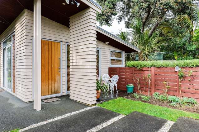 17 Harbour View Road Point Chevalier_1