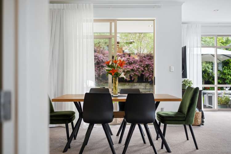 5 Hawkdun Drive Flat Bush_30