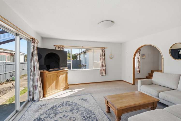 2/16 Kawau Crescent Bromley_5