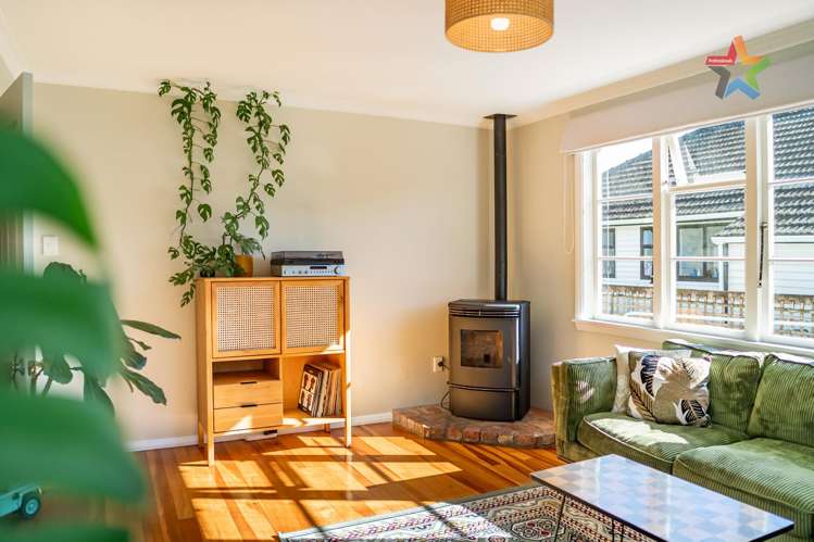 126 Kowhai Street Naenae_4