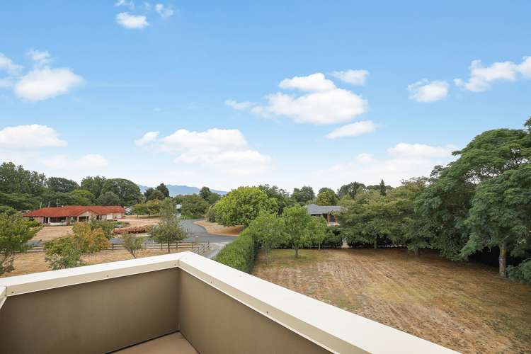 130 Holmwood Drive Ngahinapouri_14